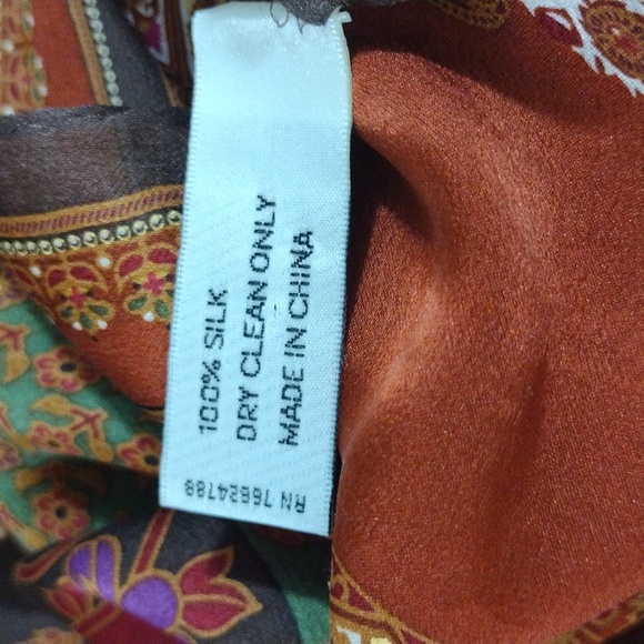 Adrienne Landau Scarf - Picture 5 of 5